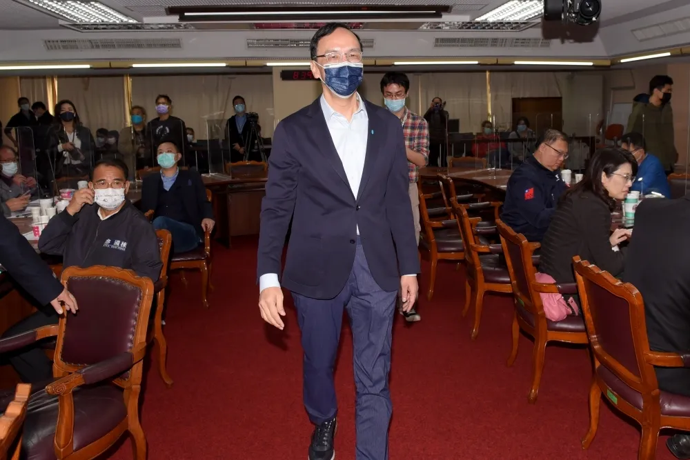 【公投戰術分歧】「換將風波」黨內錯亂　藍委建言慘被朱立倫已讀不回