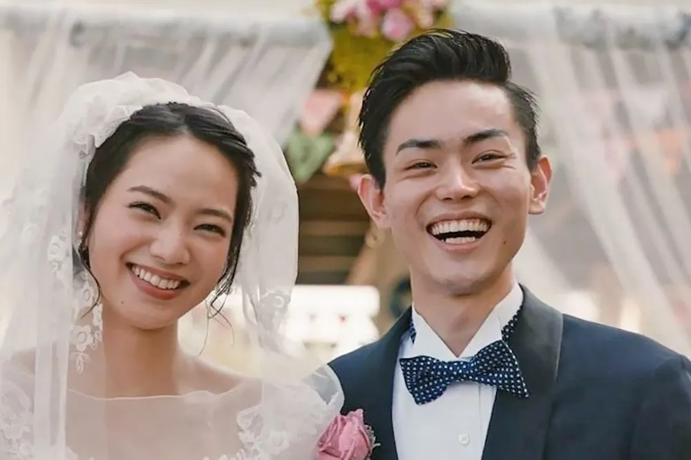 【影帝娶到厭世顏女神】菅田將暉閃婚小松菜奈　現身害羞曬婚戒「視線離不開她」