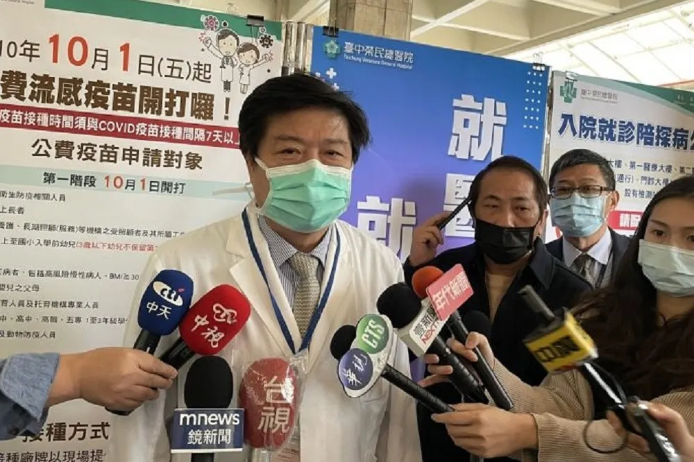 遭毆男大生有媽媽陪很暖心！　醫師：轉普通病房第一晚睡得安穩