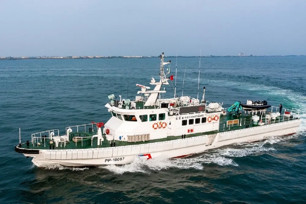 澎湖海巡新戰友！首艘百噸巡防艇超前交船　專抓中國越界船