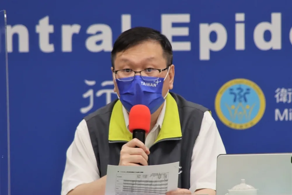 疫苗涵蓋率攀升　莊人祥曝第3劑「優先名單」：月底討論方向