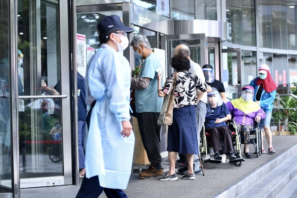 專家建議設場所、活動「疫苗通行證」　羅一鈞：製造特權恐惹反感