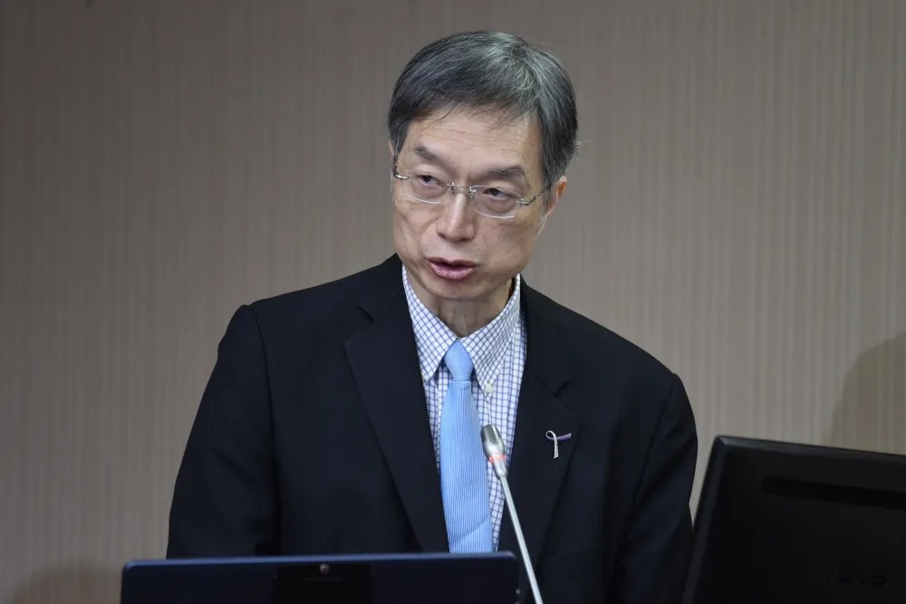 【超商店員枉死】13萬名精神病者6成有思覺失調症　社區關訪員去年僅99人