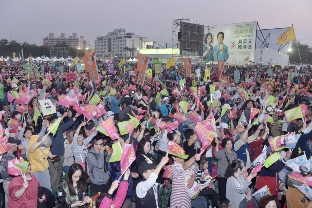 【台北智會民調】逾4成民眾2024年想下架民進黨　這個族群最反感