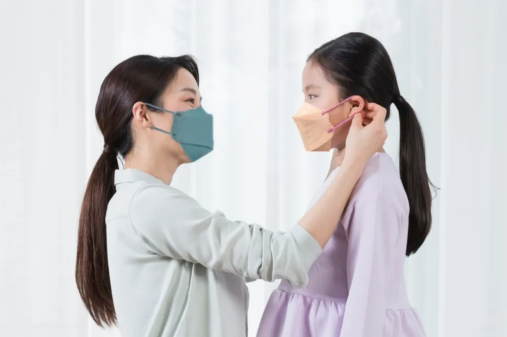 明基健康生活推出「莫蘭迪新色」成人、兒童 4D 立體口罩