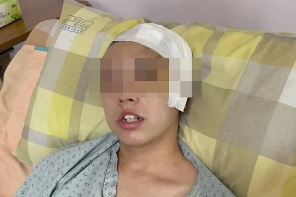 【瑪莎3煞毆男】回想遭暴打「為何不放過我？」　男大生兩眼斜視恐開刀矯正