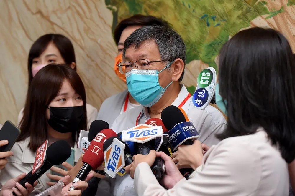 台北通遭疑蒐個資打選戰　柯文哲「氣到下令」：處理資料者不得有黨籍