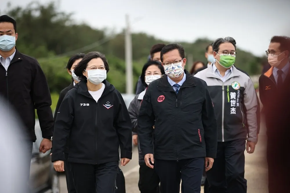 蔡英文喊「觀新藻礁已經永存」　三接外推獲環團跟學者支持