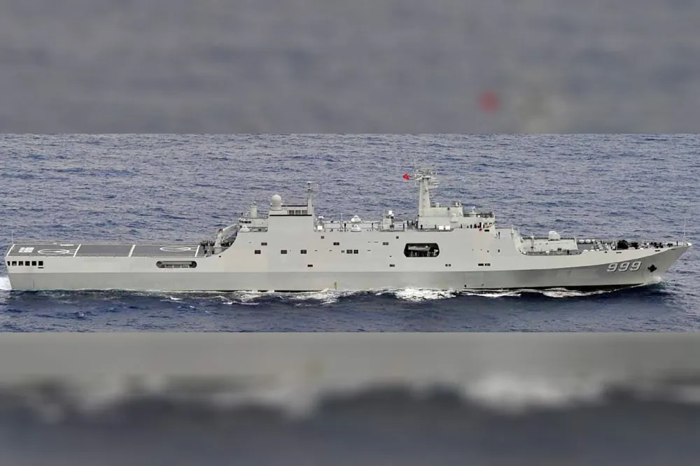 【台日都是攻擊目標】日媒稱解放軍兩棲登陸艦在花蓮外海　模擬登陸演習　
