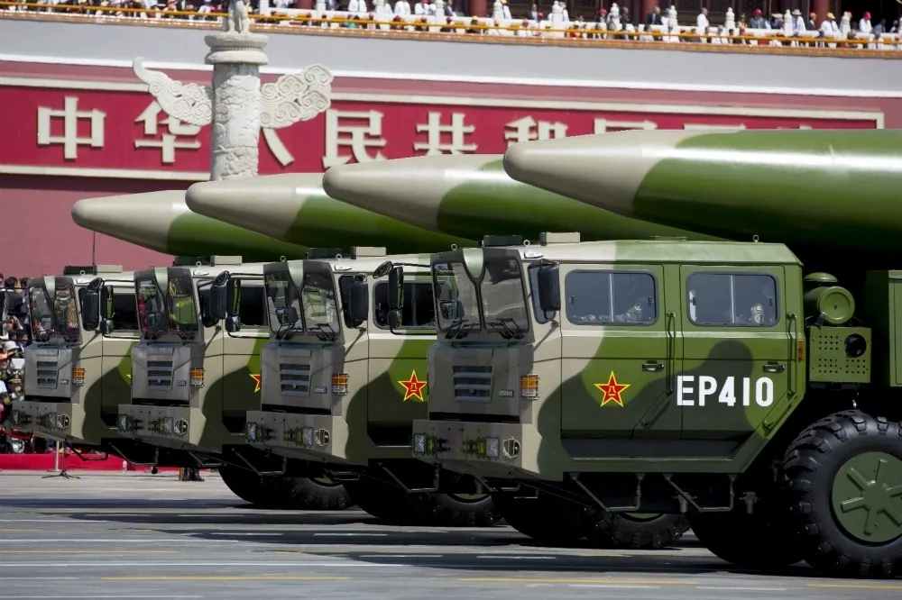 擴大裝備東風17、26飛彈　解放軍自稱跨入「戰略空軍」階段