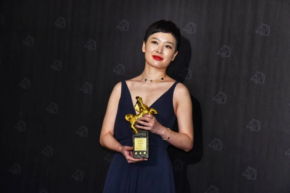  【金馬58】阮鳳儀以《美國女孩》摘新導演獎　評審盛讚：實力無庸置疑