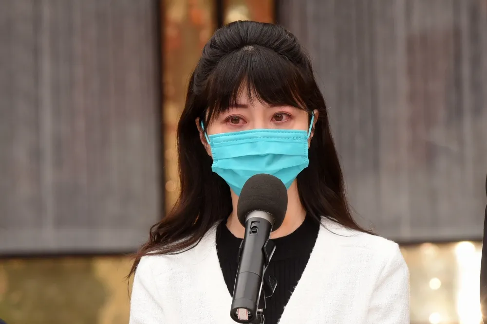 受害者到我為止！高嘉瑜自嘆太蠢　認了男友拍不雅片+網軍脅迫多女