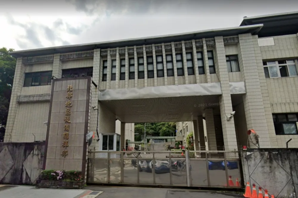 消防鋼瓶噴頭鬆脫氣體外洩　後備指揮部5官兵遭砸傷、1人骨折