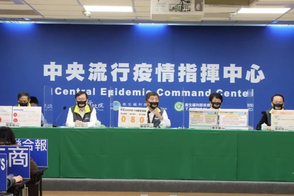 免驚！出境2年遭除籍　疫情中心協調各部會解套