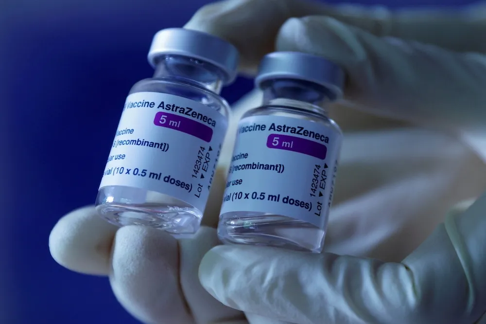 AZ疫苗罕見副作用有重大發現　科學家找到血栓觸發點