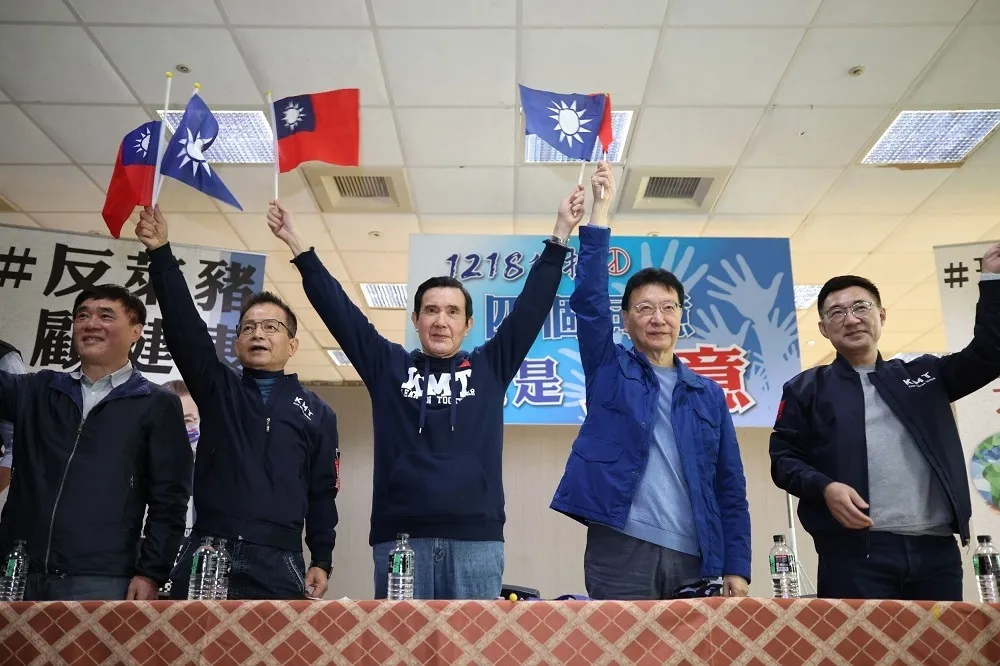 【公投衝刺】中北部投票率催落去！　朱立倫力邀藍縣市長站台黃金周+選前之夜