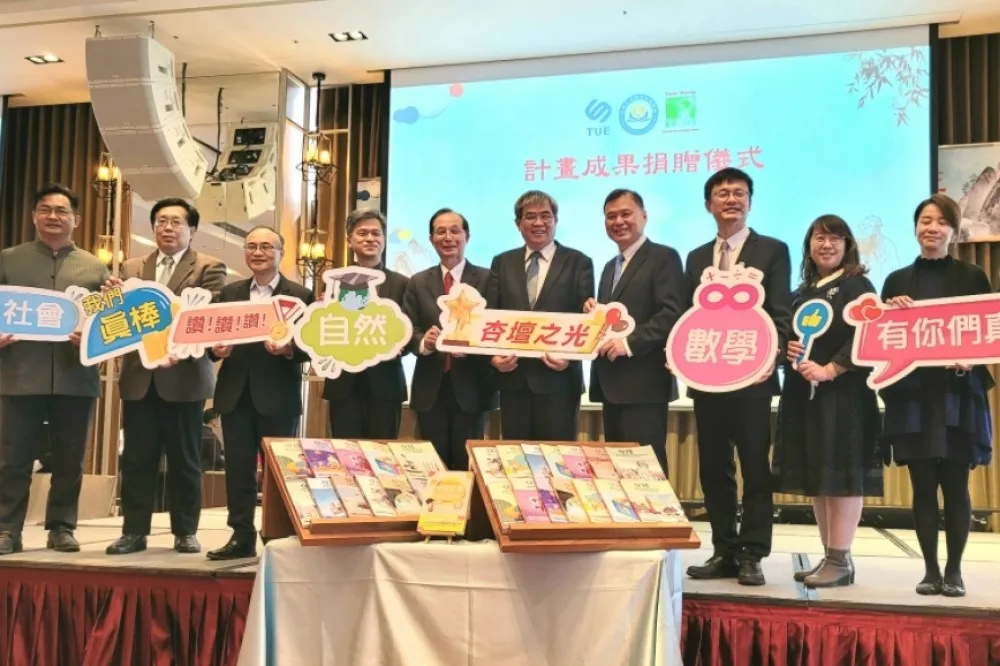 素養導向創新教案免費用　台灣知識庫董事長丘昌其：感謝千位教師參與