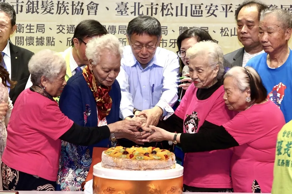 【重陽敬老金拉鋸戰】北市府下周向議會提覆議　藍綠黨團祭甲級動員應戰
