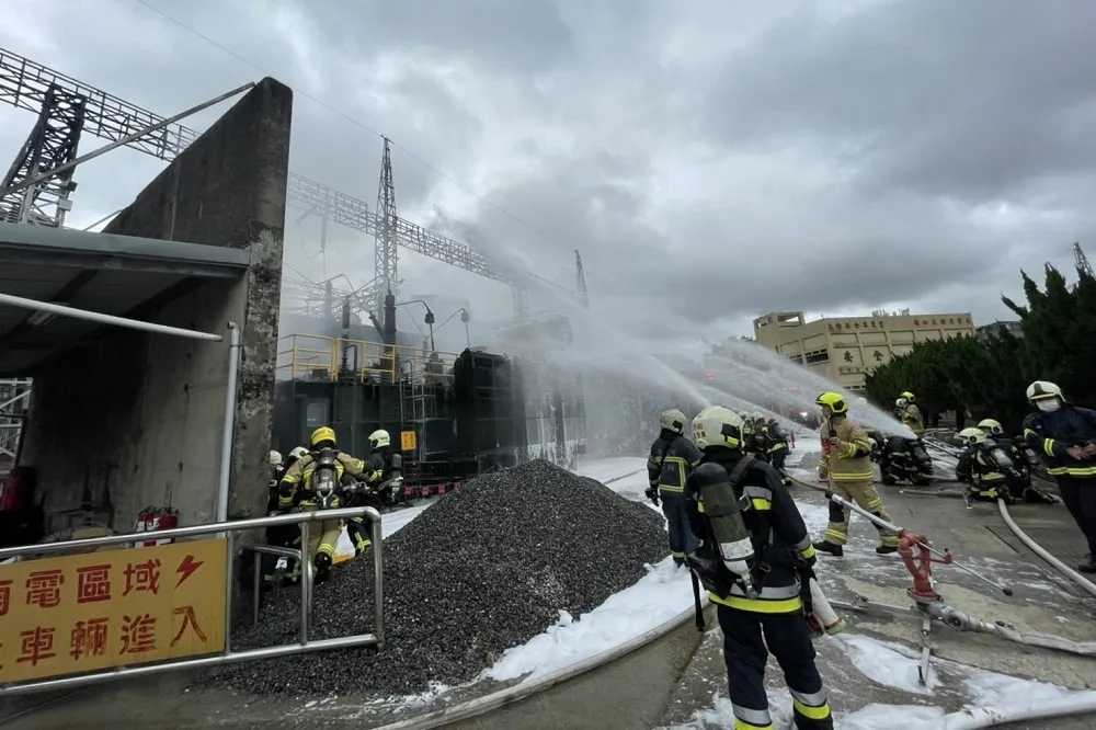 【萬隆變電所爆炸】雙北逾30萬大停電　台電：依停電時數扣減電費