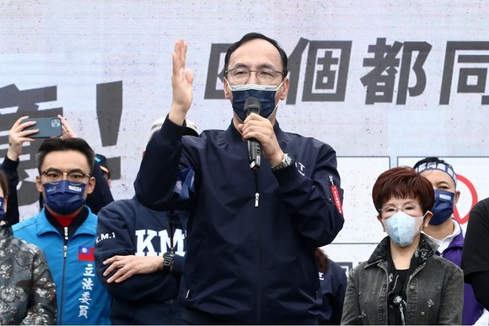 侯友宜千字文不見「4個同意」　朱立倫：國民黨有黨立場+在野黨天職