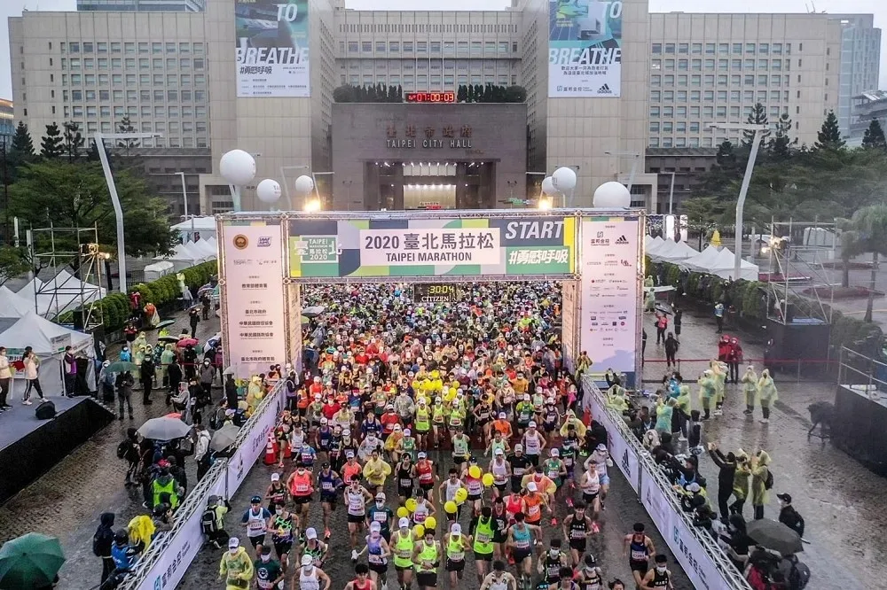 台北馬拉松19日鳴槍開跑　北捷提早1小時發首班車、沿線交管