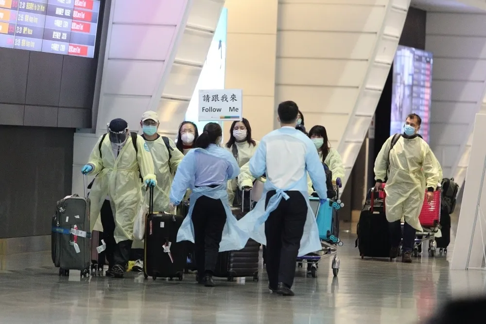 【防疫旅館漏洞】Ct值12女隔壁房客先染疫　感染科權威曝交叉感染3途徑