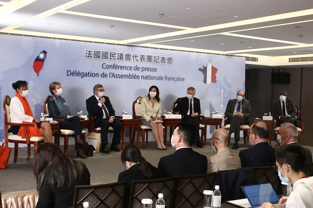 挺台決議案通過有3項特殊罕見　法國議員：台灣人民有權利決定當台灣人