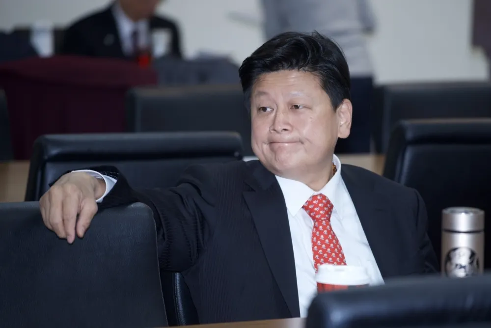 【藍公投慘敗】傅崐萁嗆在野諸侯冷漠路人　喊「揮淚斬馬謖」告別藍皮綠骨