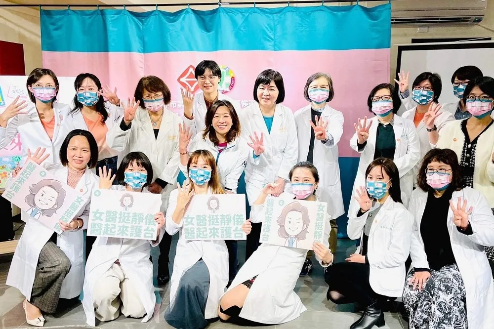 【30女醫力挺】爆支持者助選就會「被關心」　林靜儀喊話：將中二選區的自由撐出來