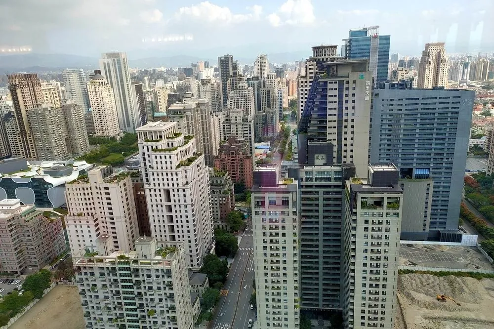蔡明芳專欄：必須嚴管餘屋和閒置工業區土地貸款