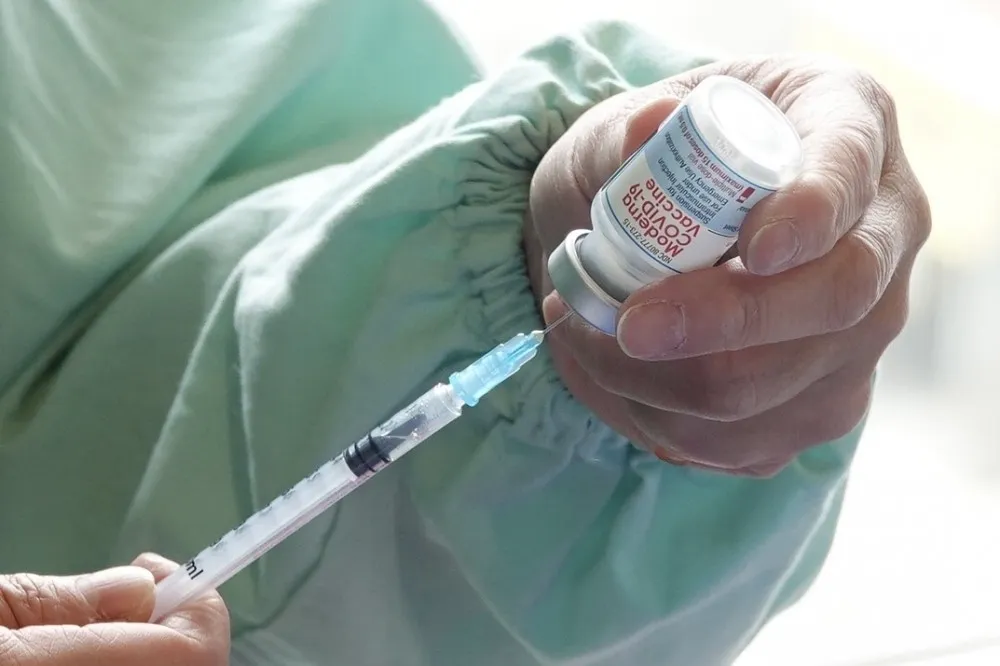 跟進以色列打第4劑？　莊人祥透露明後年疫苗預估量