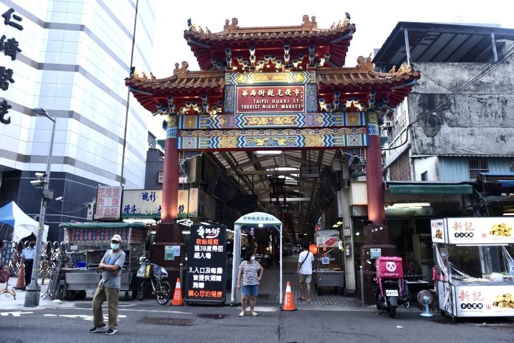 萬華居民「血清抗體飆97%」已無威脅？　陳時中：不能只這樣看