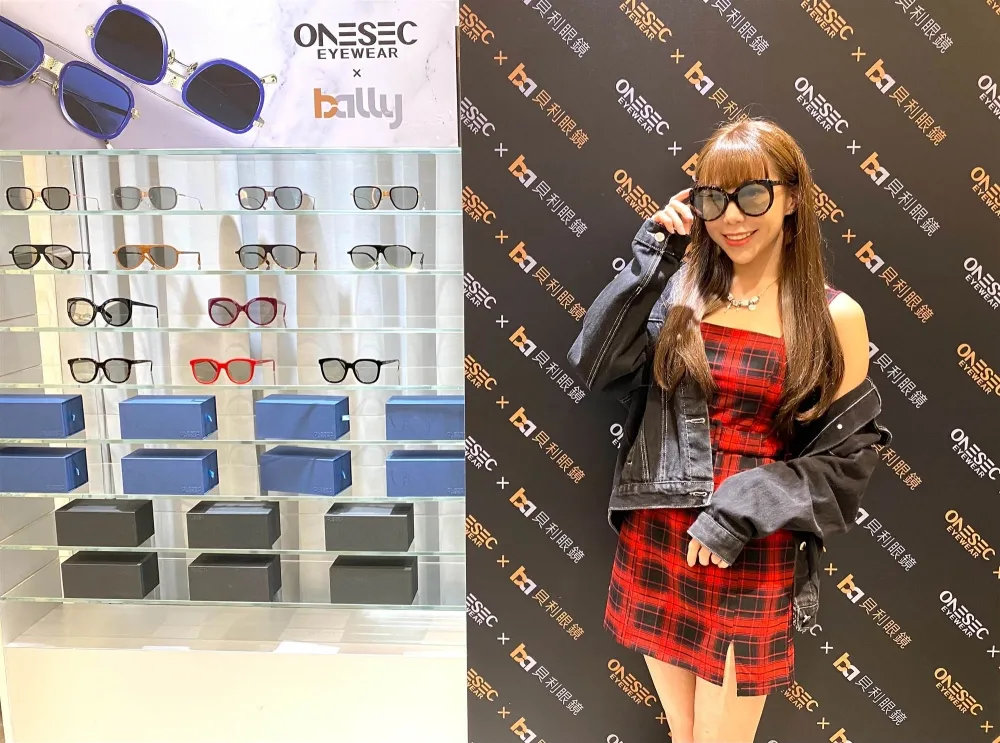 分享黑科技眼鏡「真人版娜美」梓梓火辣任ONESEC一日店長
