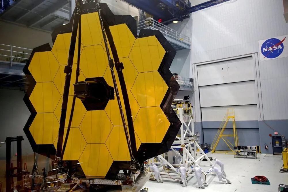 接替哈柏31年探測任務　NASA新一代太空望遠鏡「詹姆斯韋伯」順利升空