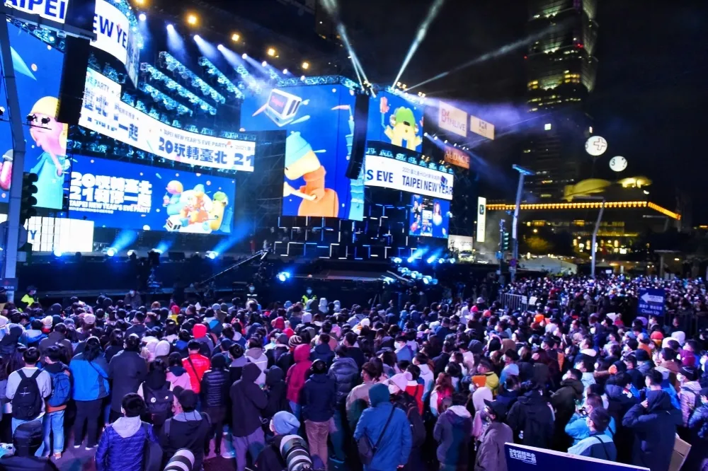 【指引出爐】二級警戒延至1/10　跨年活動場內禁飲食+全程戴口罩