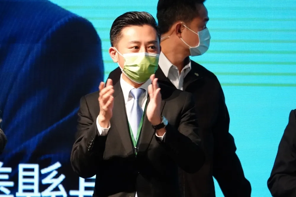 不信林智堅真棄選仍保留「被徵召」伏筆　 藍營靜觀其變看政治鬧劇