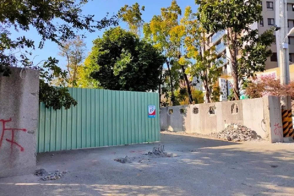 顏家招待所占用2筆國有地　國產署向法院訴請拆屋還地