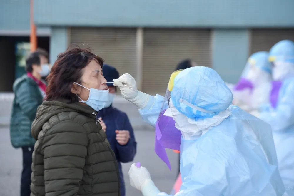 桃機本土+4拉警報　CDC供2400份快篩試劑擴大採檢