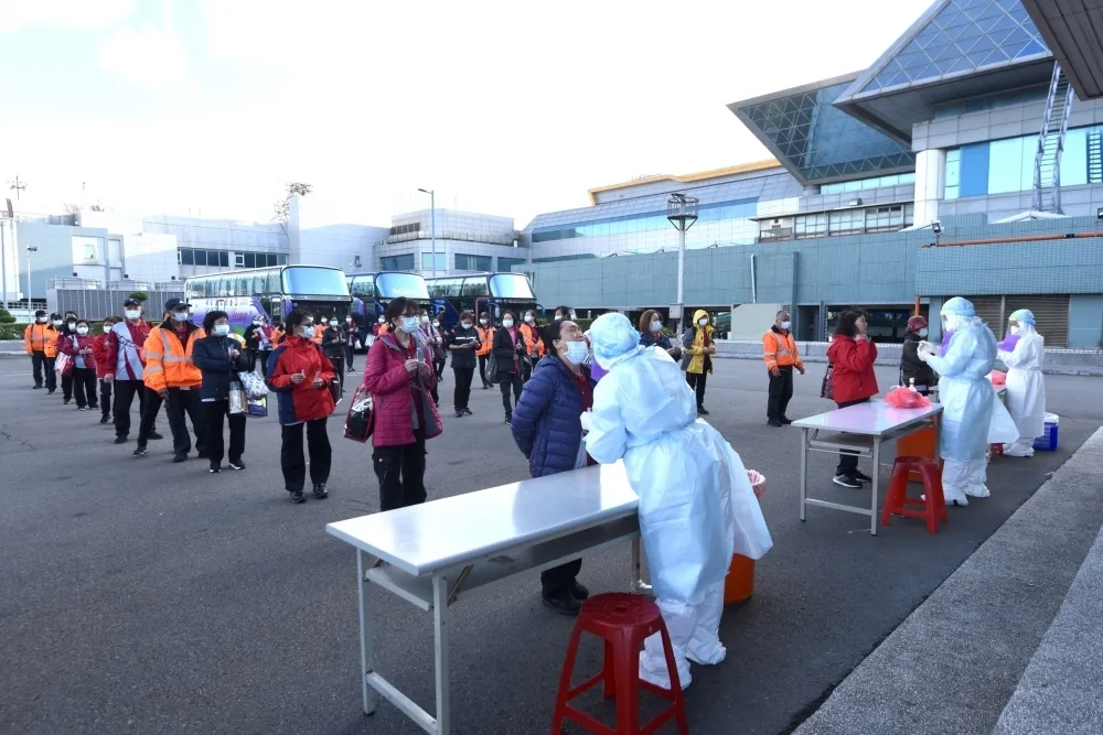 【桃機8染疫】王必勝劍指交通車是破口　即起固定路線+梅花座
