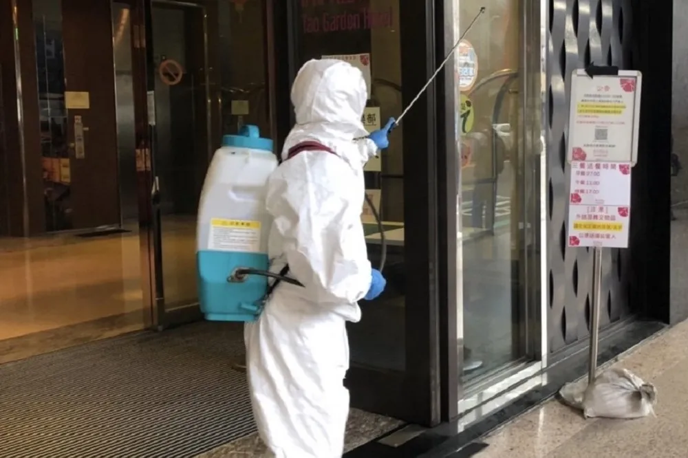 1個月內狂爆5防疫旅館群聚！474家有119家需複查　莊人祥：不合適就退場