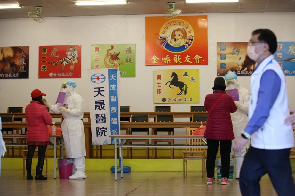 金嗓歌友會傳播鏈一周內二採　鄭文燦：擴大採檢防黑數