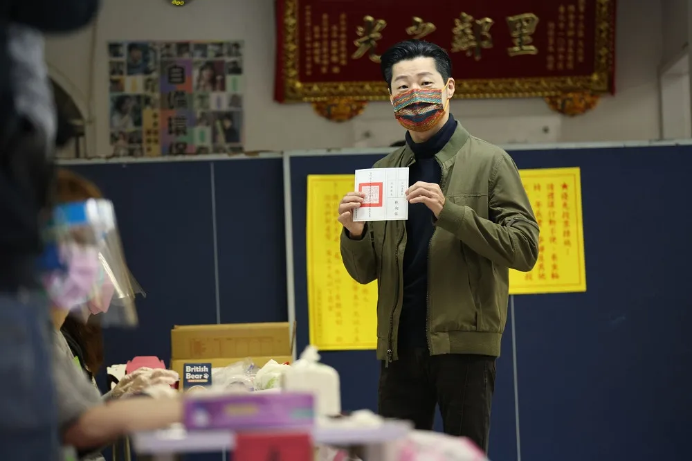 「努力到最後一刻！」　林昶佐完成投票：想早點回家陪小孩