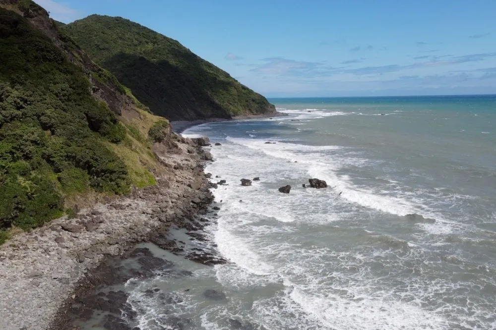 【有片】擁抱山與海！一條沒有公路的海岸線　「阿塱壹古道」重開放參觀