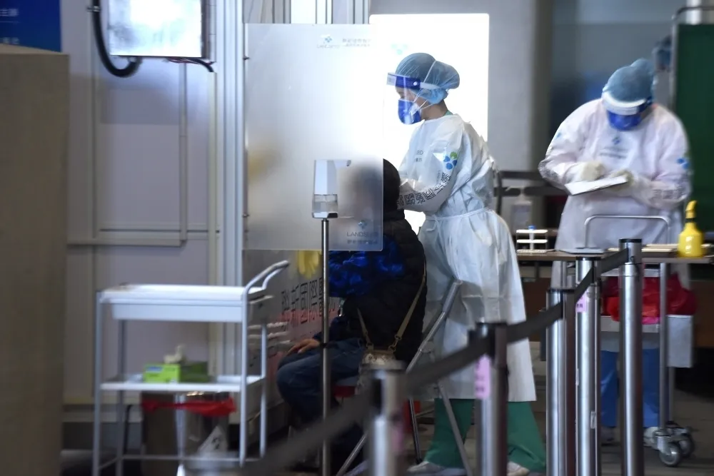 【快篩斷傳播鏈】聯邦銀行健行分行3行員確診　桃市府增設臨時篩檢站
