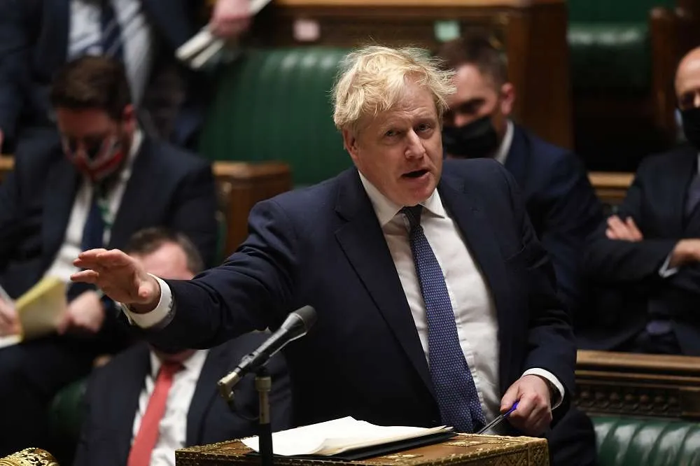 英國首相認錯道歉「封城開趴醜聞」　保守黨內醞釀逼宮下台