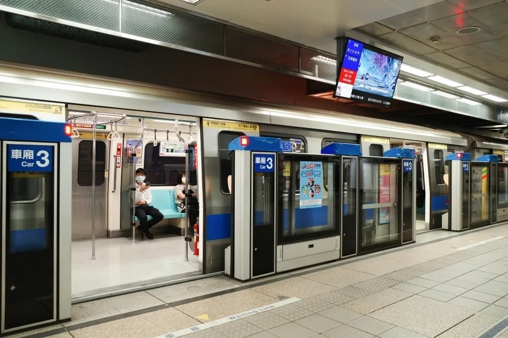 北市仁愛醫院護理師確診足跡出爐　連5天搭捷運往返雙北「2站」