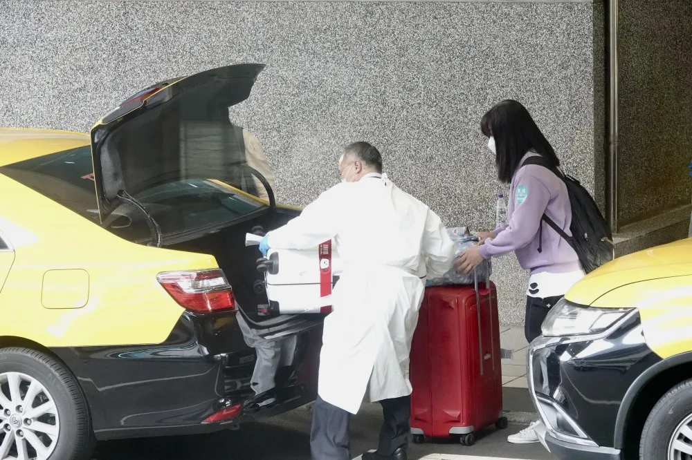 桃機防疫計程車司機染疫+1！設籍基隆恐怖Ct值僅12　同住家人採檢出爐