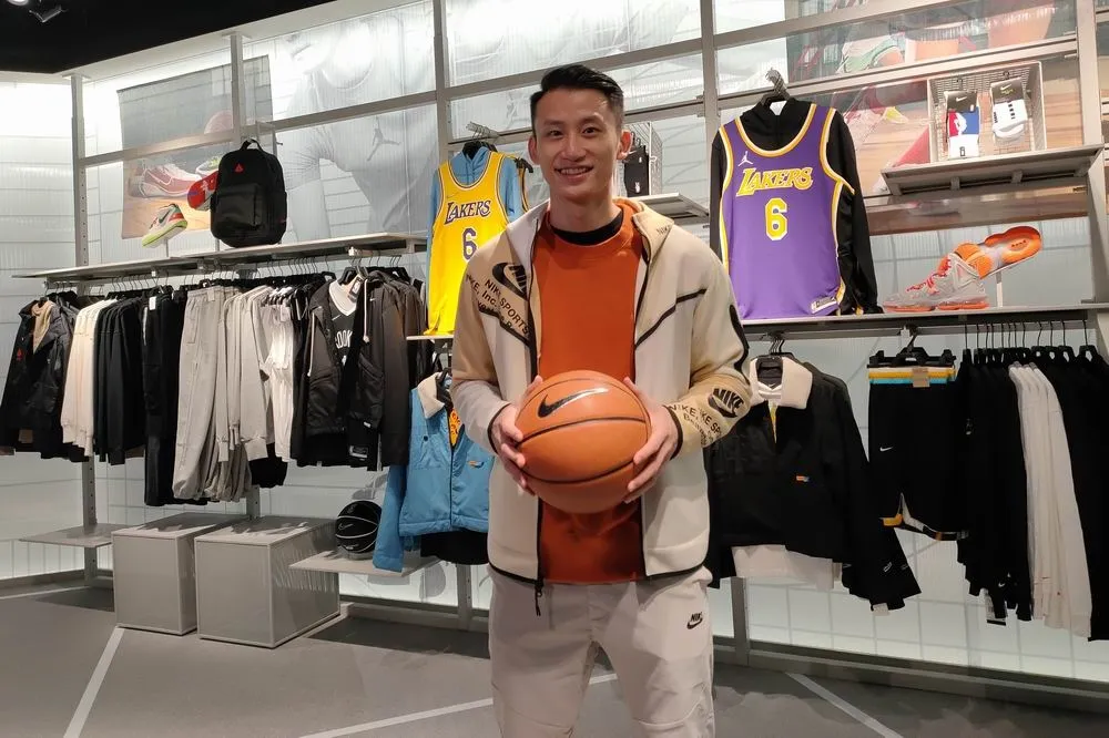 福城中友NIKE全新改裝　夢想家當家球員吳永盛擔任一日店長