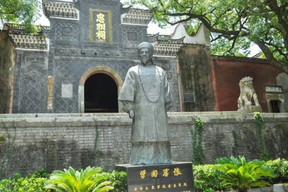 祖父留下「不信醫藥」的家訓　讓清朝名臣曾國藩終生都在為吃不吃藥掙扎（下）