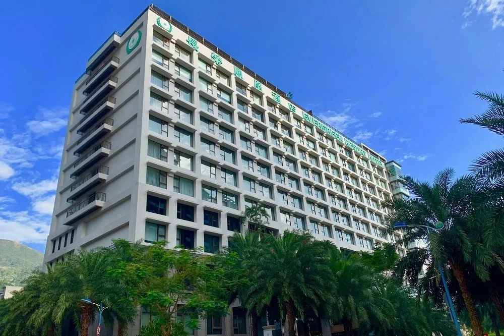 宜蘭染疫恐+1！礁溪長榮鳳凰酒店男主管身體不適　到院篩檢驚中鏢